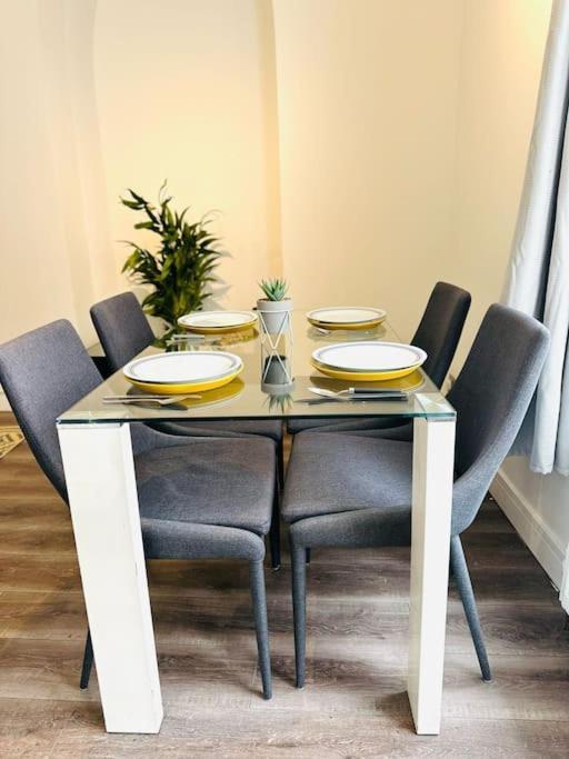 Apartamento Luxury Flat Hyde Park Super Location For Tourists Londres Exterior foto